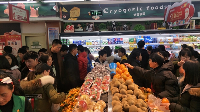 春節(jié)期間市區(qū)各大商場(chǎng)超市營業(yè)時(shí)間有調(diào)整